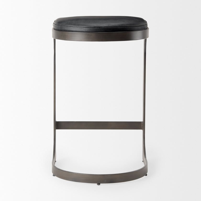 Tyson Stool