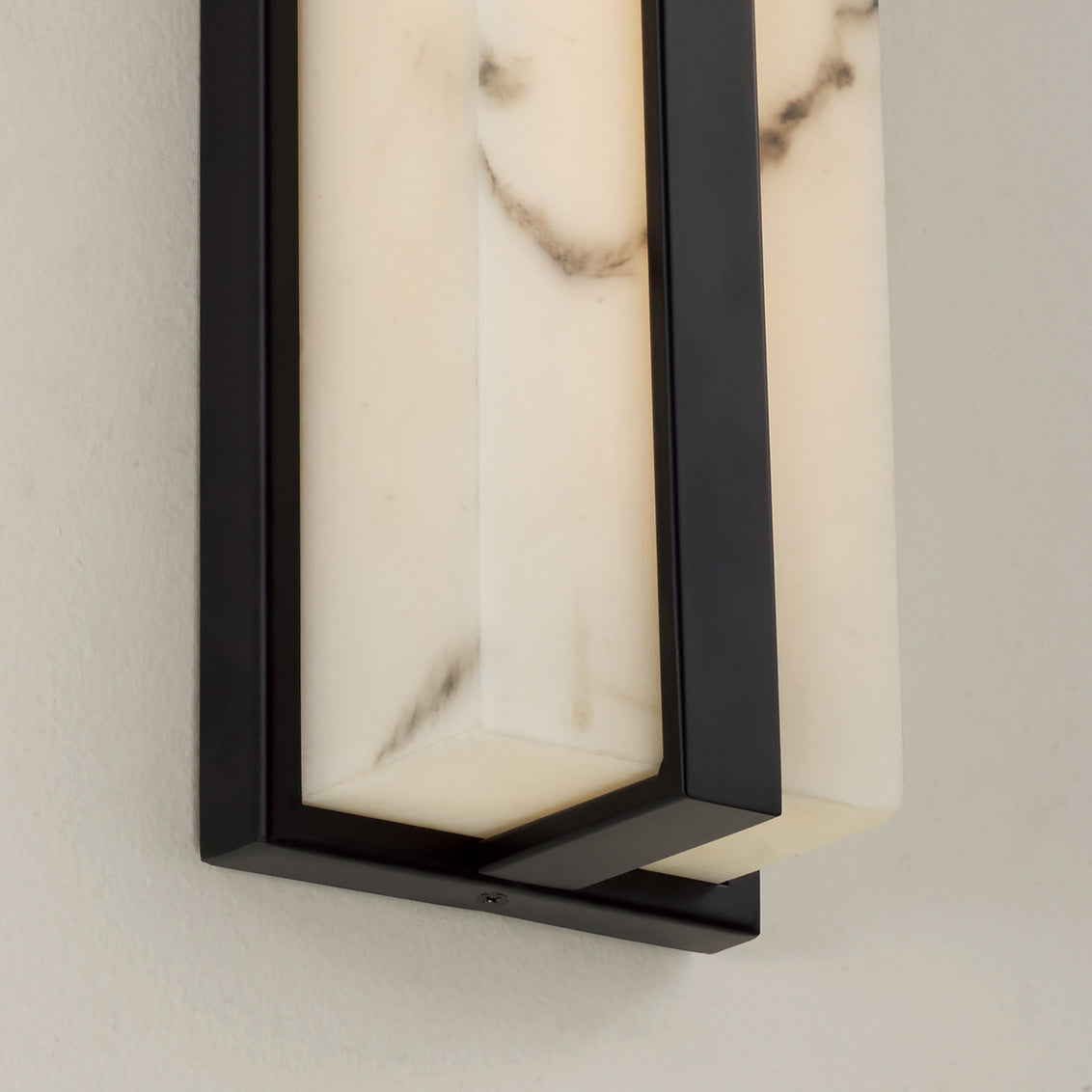 Noah Vanity Light