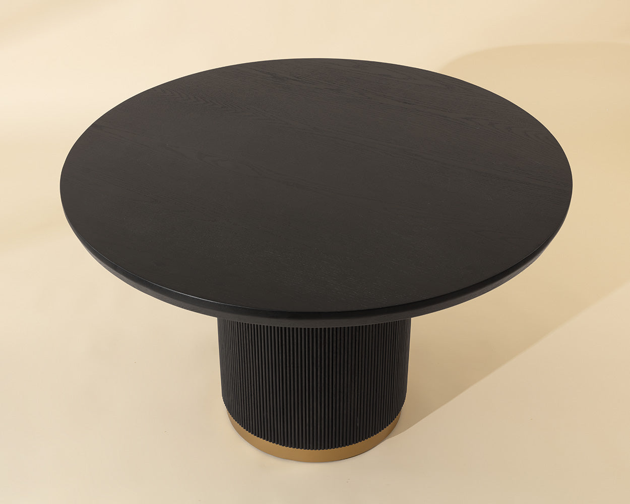 Kalla Dining Table