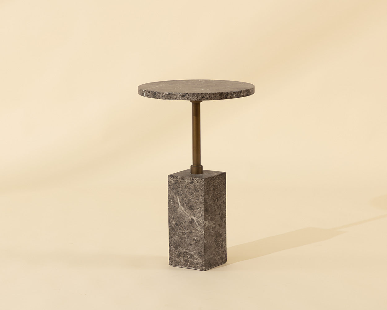 Mizani End Table
