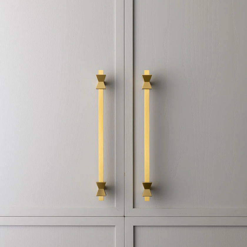 Forma Appliance Pull