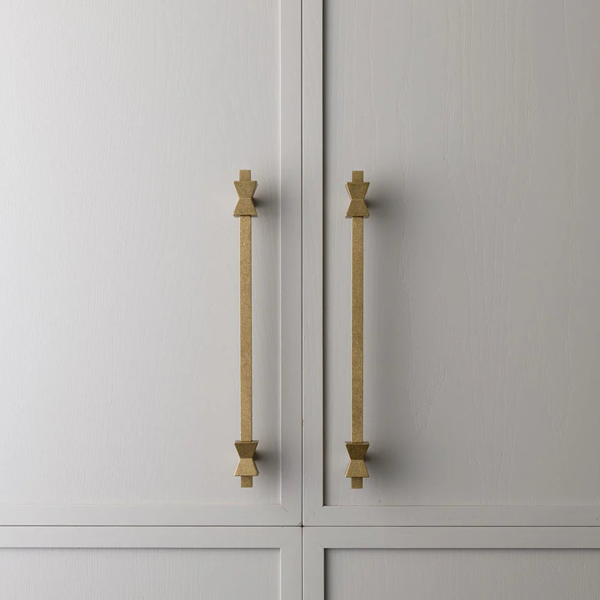 Forma Appliance Pull